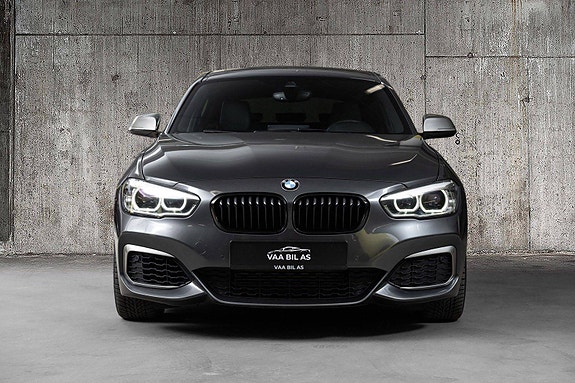 BMW M135i 2 of 29