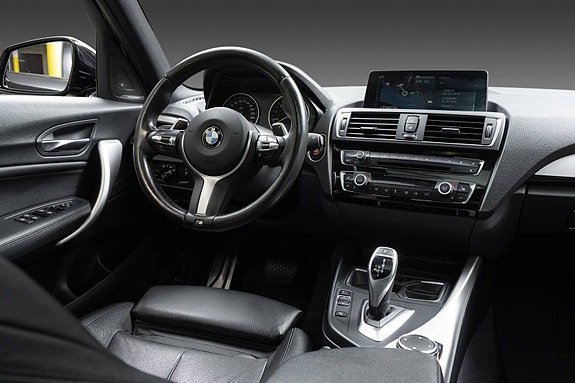 BMW M135i 24 of 29