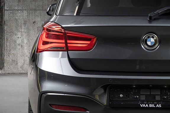 BMW M135i 4 of 29