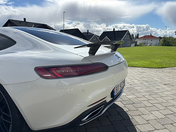 Mercedes-Benz AMG GT S 15 of 30
