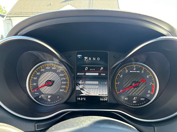 Mercedes-Benz AMG GT S 21 of 30