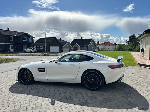 Mercedes-Benz AMG GT S 11 of 30
