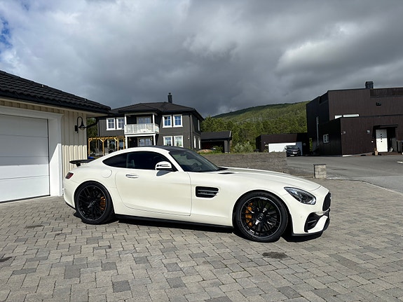 Mercedes-Benz AMG GT S 7 of 30