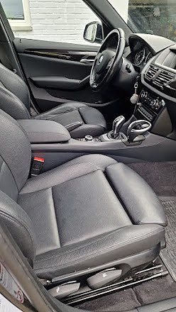 BMW X1 7 of 24