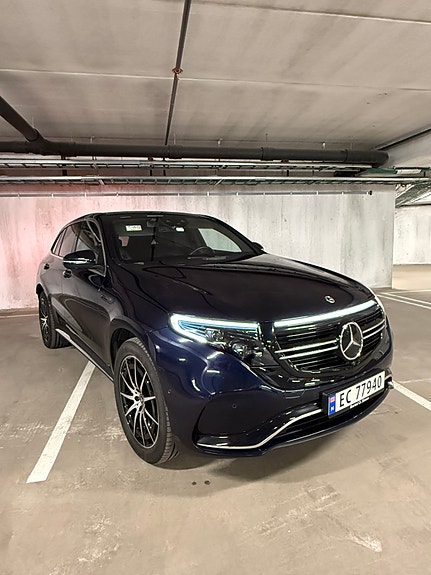 Mercedes-Benz EQC400 3 of 27