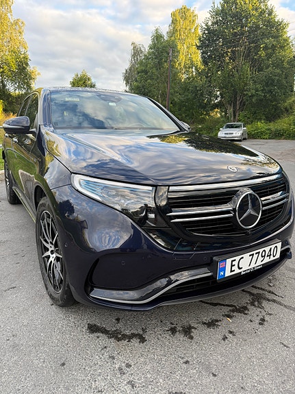 Mercedes-Benz EQC400 26 of 27