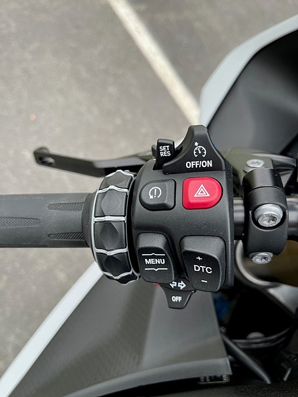 BMW S 1000 RR 9 of 10