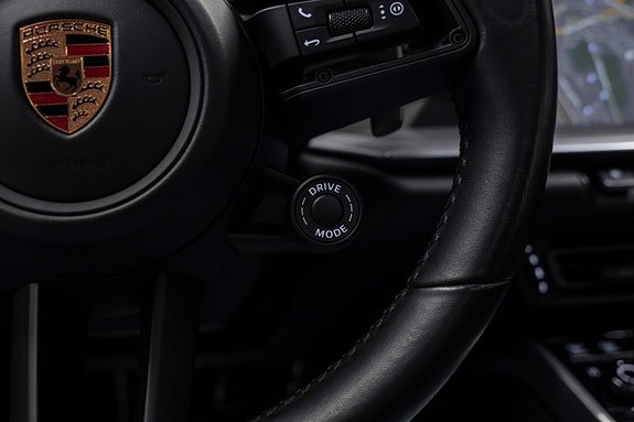 Porsche 911 18 of 30