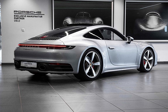 Porsche 911 6 of 30