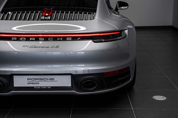 Porsche 911 5 of 30