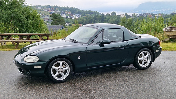 Mazda MX-5 20 of 30