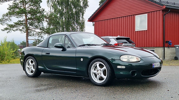 Mazda MX-5 18 of 30