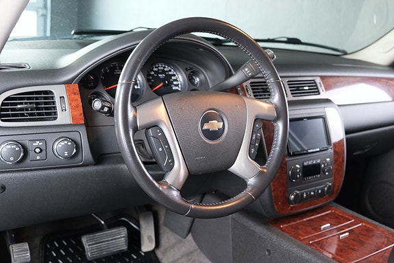 Chevrolet Tahoe 10 of 30