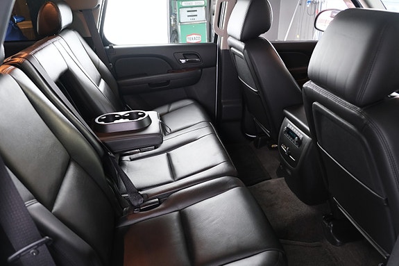 Chevrolet Tahoe 29 of 30