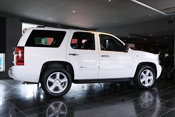 Chevrolet Tahoe 4 of 30