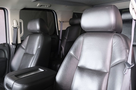 Chevrolet Tahoe 8 of 30