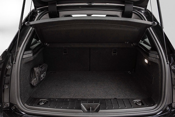 BMW i3s 9 of 25