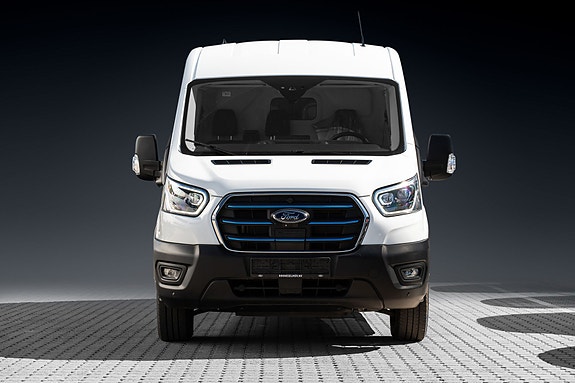 Ford Transit 3 of 27
