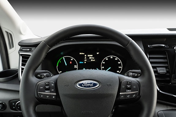 Ford Transit 10 of 27