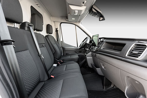 Ford Transit 25 of 27