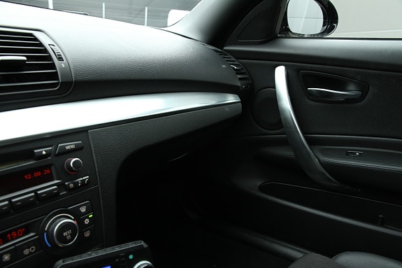 BMW 118d 24 of 30