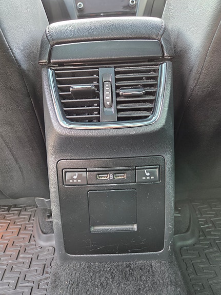 Skoda Octavia 17 of 28