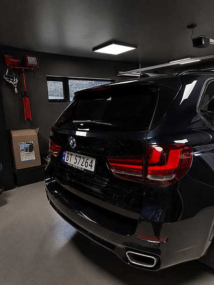 BMW X5 6 of 14