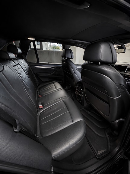 BMW X5 10 of 14