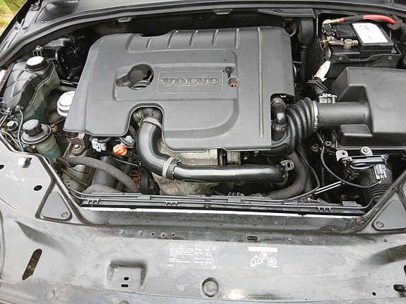 Volvo V70 8 of 13