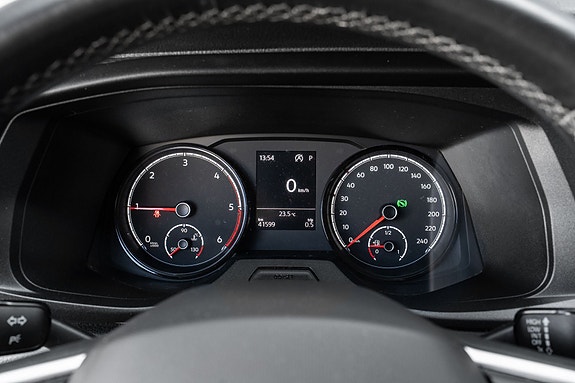 Volkswagen Transporter 13 of 25