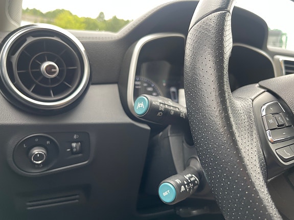 MG ZS EV 24 of 30
