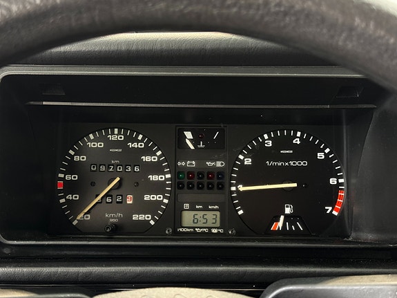 Volkswagen Golf II 18 of 19