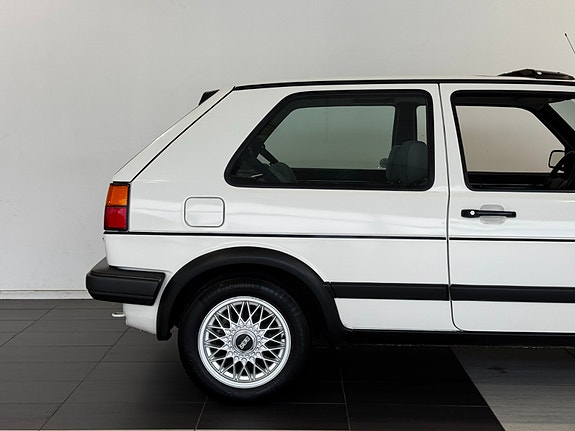 Volkswagen Golf II 9 of 19
