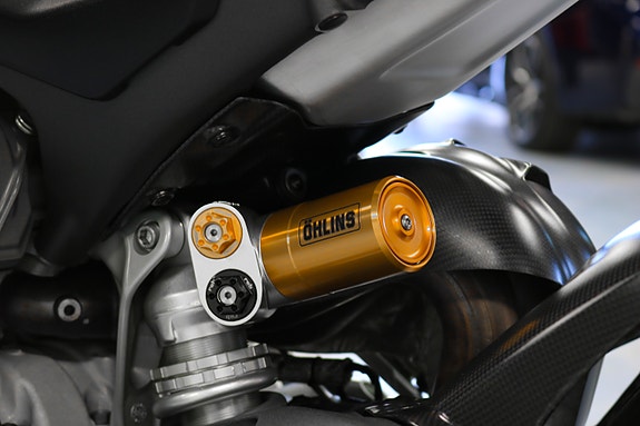 Ducati Panigale V4 R 221hk | Carbon/Öhlins/Brembo/Eksos/+ 25 of 29