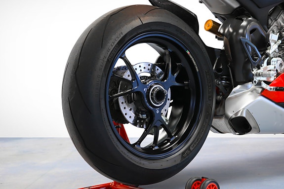 Ducati Panigale V4 R 221hk | Carbon/Öhlins/Brembo/Eksos/+ 15 of 29