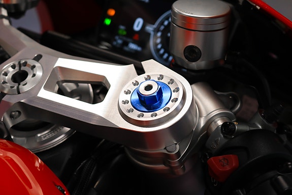 Ducati Panigale V4 R 221hk | Carbon/Öhlins/Brembo/Eksos/+ 26 of 29