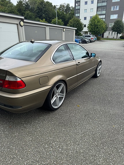 BMW 320Cd 3 of 19