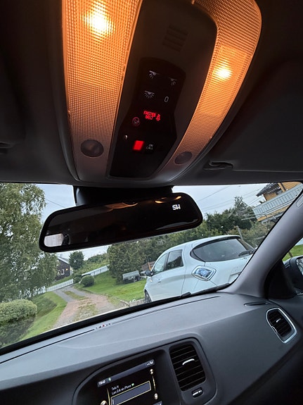 Volvo V60 12 of 13