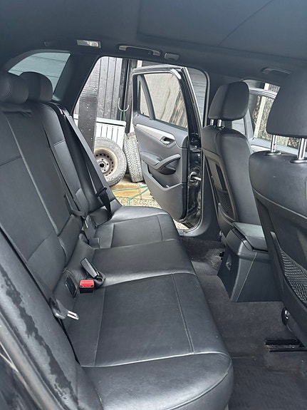 BMW X1 19 of 30