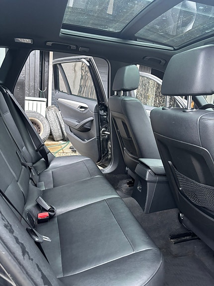 BMW X1 20 of 30