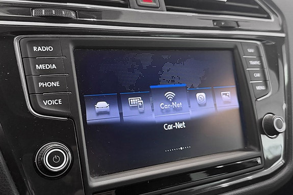 Volkswagen Tiguan 25 of 30