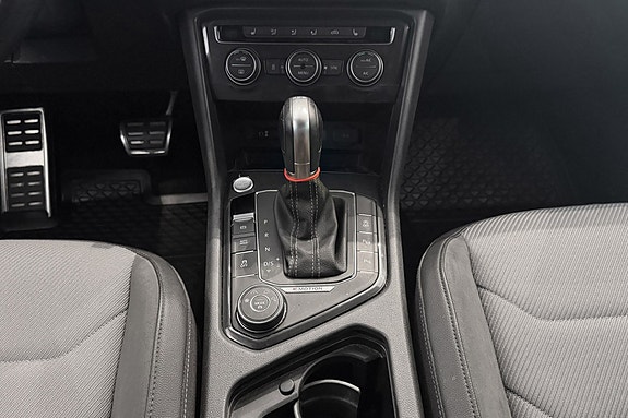 Volkswagen Tiguan 28 of 30