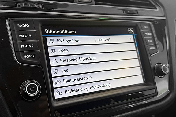 Volkswagen Tiguan 26 of 30