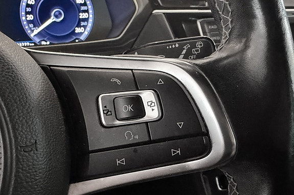 Volkswagen Tiguan 17 of 30