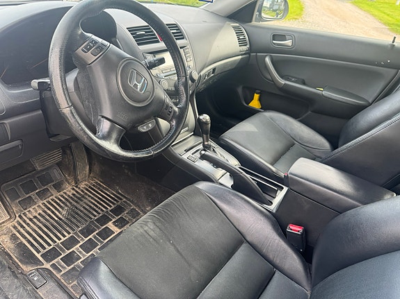 Honda Accord 5 of 6