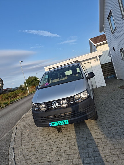 Volkswagen Transporter 3 of 30
