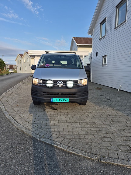 Volkswagen Transporter 19 of 30