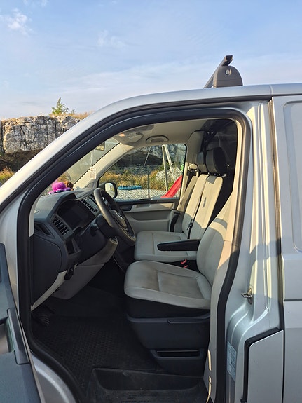 Volkswagen Transporter 6 of 30