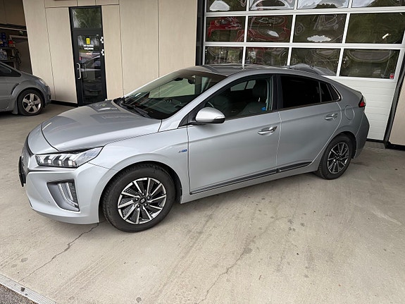 Hyundai IONIQ 6 of 26