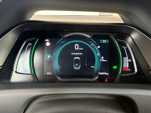 Hyundai IONIQ 26 of 26